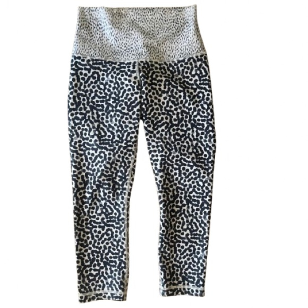 Lululemon Wunder Under Crop II Ace Spot Grain Black / Dottie Dash Grain Black 6 - Picture 10 of 11